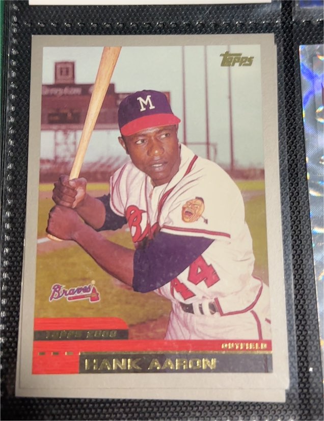 2000 Topps #44 Hank Aaron Milwaukee Braves — front