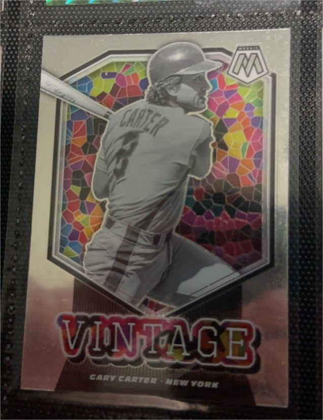 2021 Panini Mosaic Vintage #V3 Gary Carter — front
