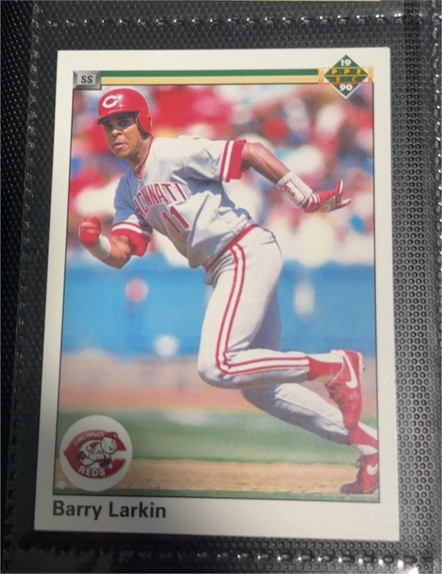 1990 Upper Deck #167 Barry Larkin — front