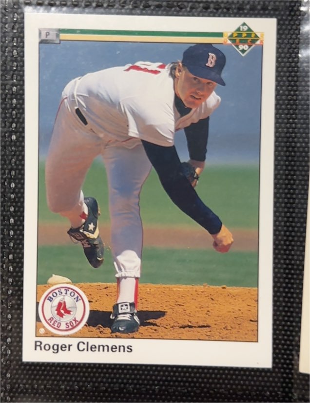 1990 Upper Deck #323 Roger Clemens — front