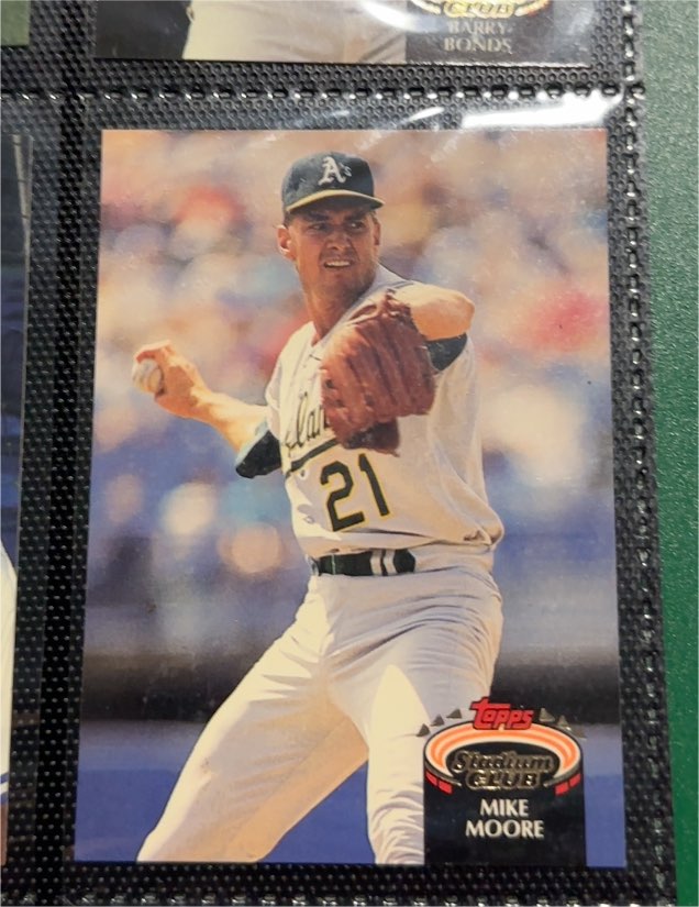 1992 Topps Stadium Club #669 Mike Moore — front