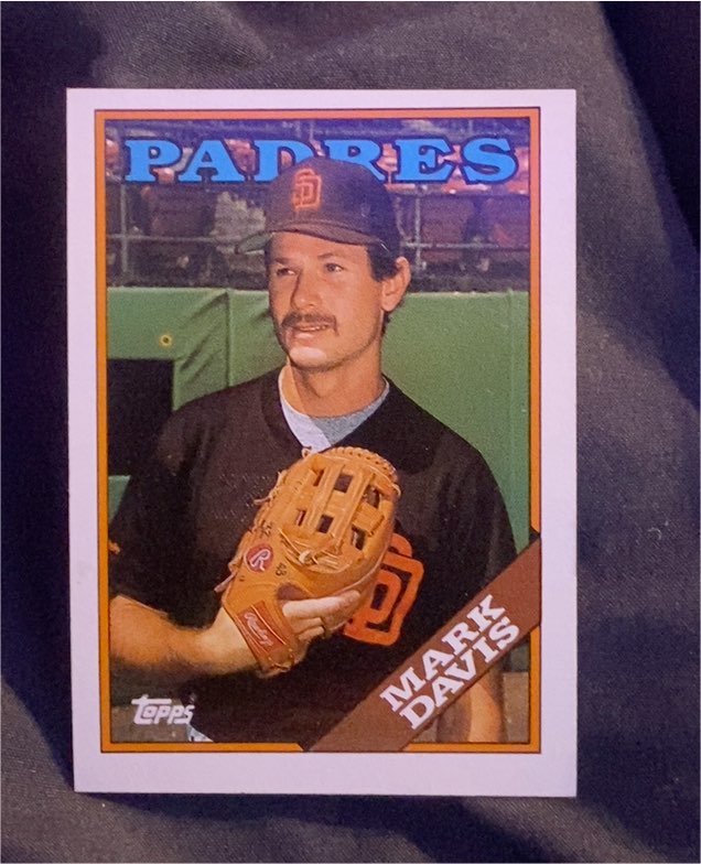 1988 Topps #482 Mark Davis — front