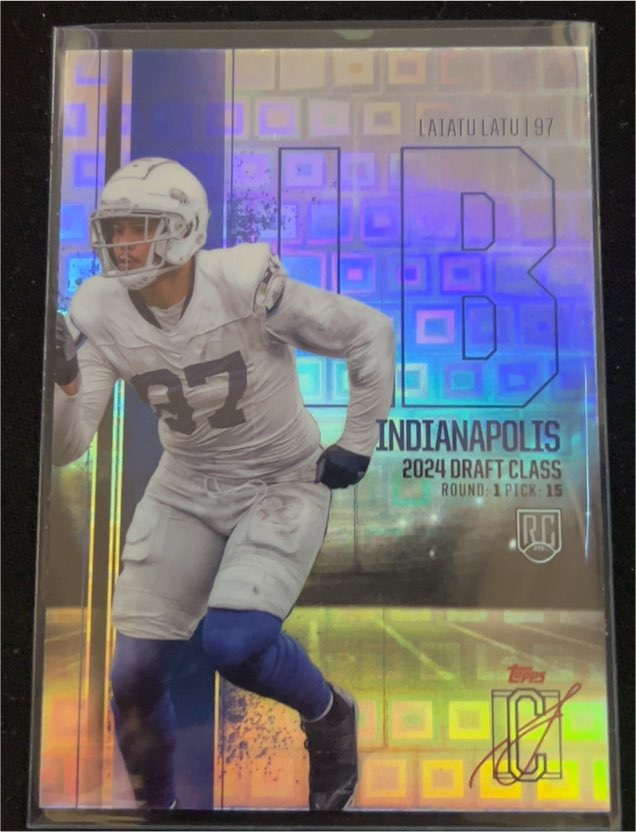 2024 Topps Signature Class #97 Laiatu Latu — front