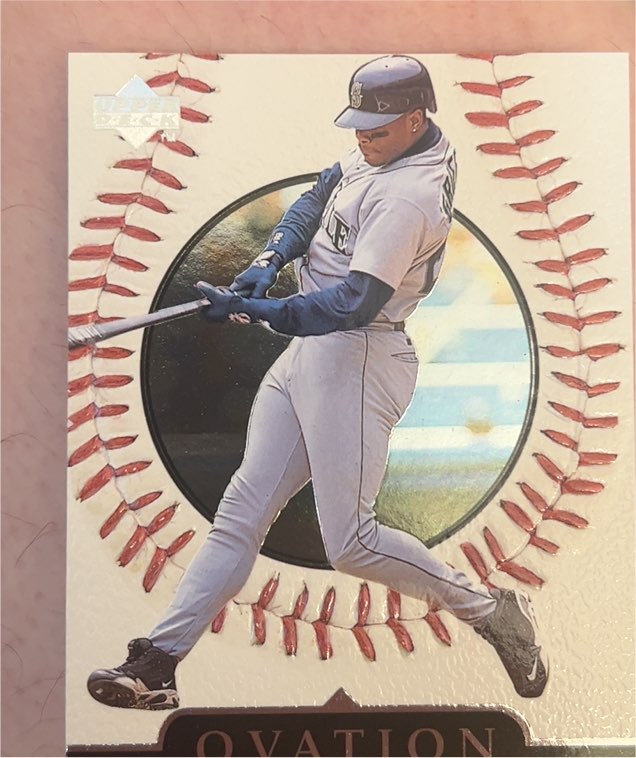 1999 Upper Deck Ovation #1 Ken Griffey Jr. — front