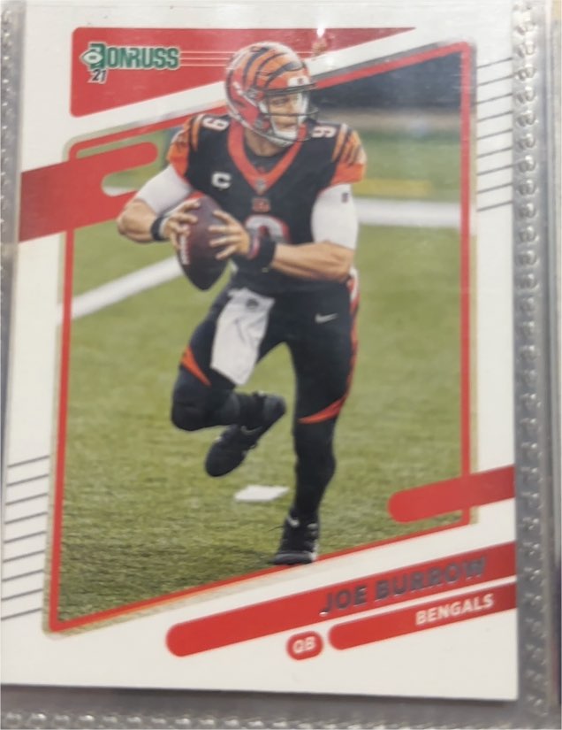 2021 Donruss #211 Joe Burrow — front