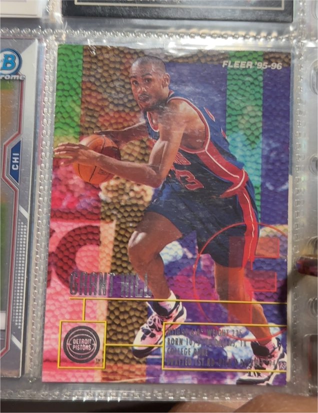 1995-96 Fleer #51 Grant Hill — front