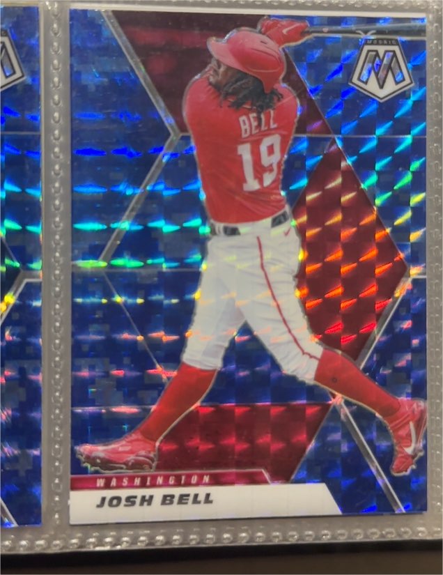 2023 Panini Mosaic Josh Bell — front