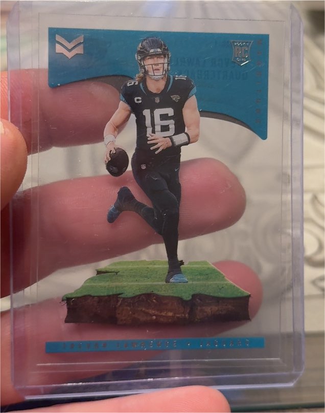 2021 Panini Chronicles Magnitude #MAG-1 Trevor Lawrence — front
