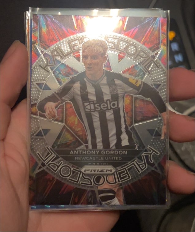 2023-24 Panini Prizm Premier League #19 Anthony Gordon Kaleidoscopic — front