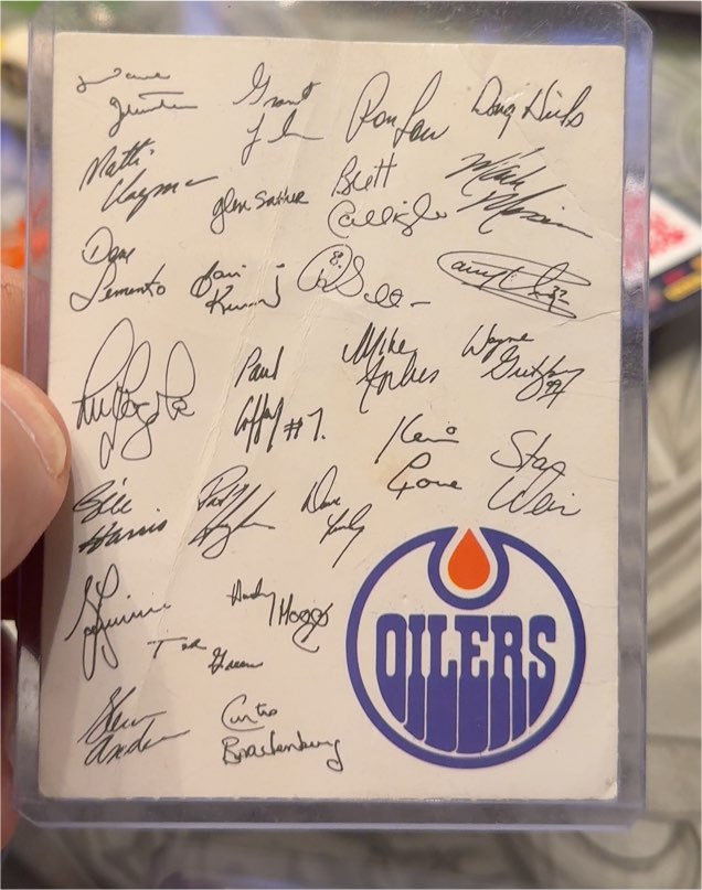 1981 Edmonton Oilers Red Rooster Team Autographs — front