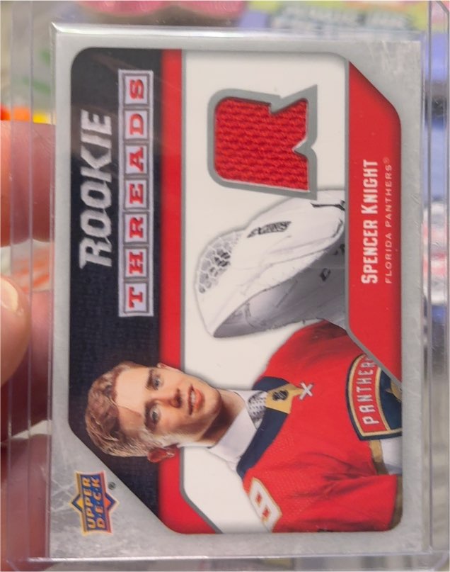 2021-22 Upper Deck Rookie Threads Retro #RT-SK Spencer Knight — front
