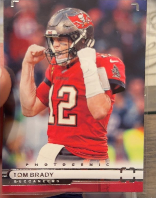 2022 Panini Chronicles Photogenic #PH-25 Tom Brady — front