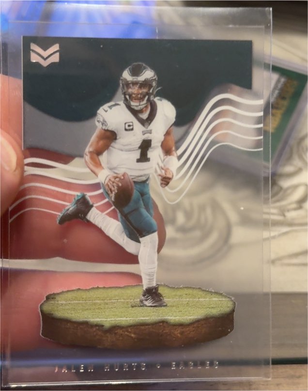 2022 Panini Chronicles #MAG-6 Jalen Hurts — front