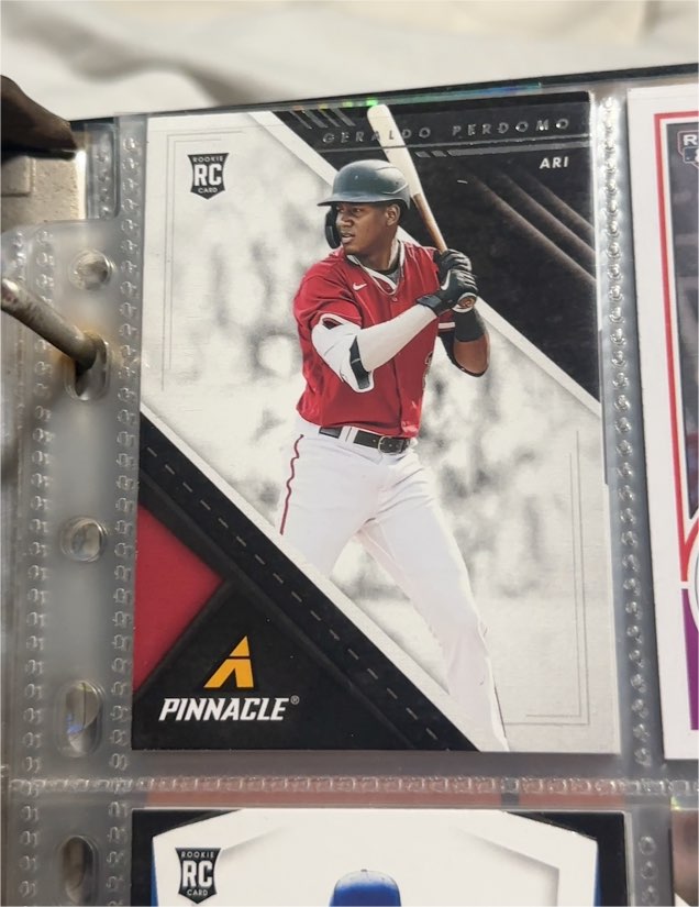 2021 Panini Chronicles Pinnacle #17 Geraldo Perdomo — front