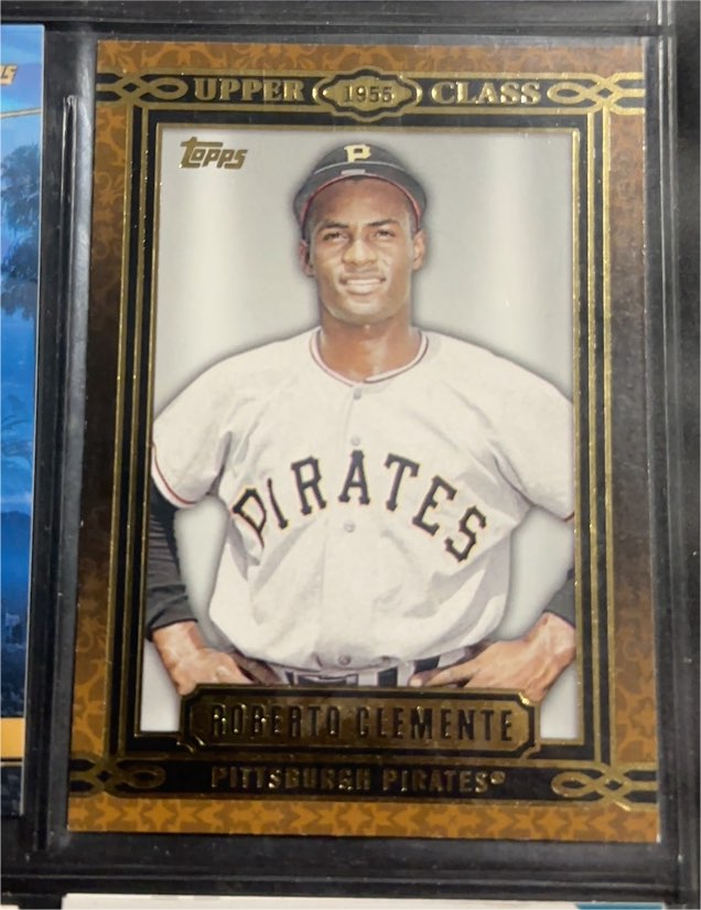 2014 Topps Upper Class #UC-9 Roberto Clemente — front