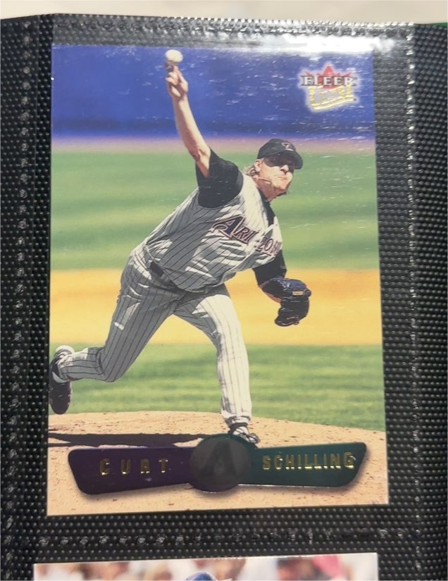 1999 Fleer Ultra #8 Curt Schilling — front