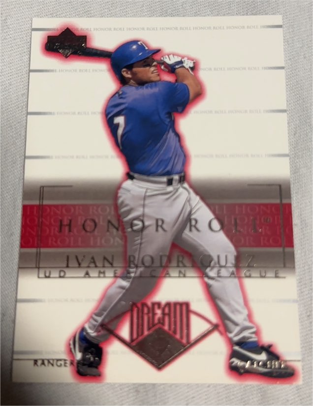 2002 Upper Deck Honor Roll #11 Ivan Rodriguez — front