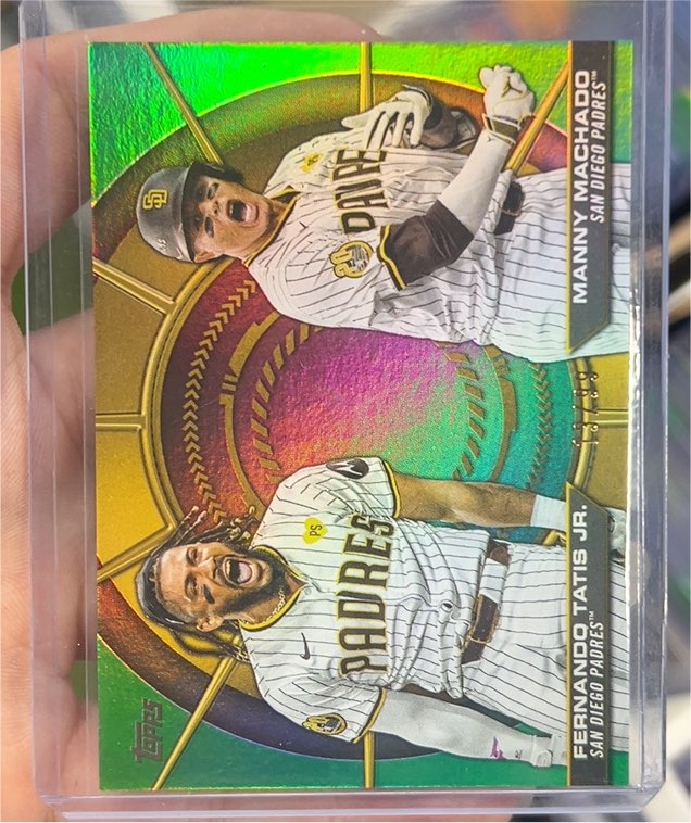 2025 Topps Series 2 #DD-9 Fernando Tatis Jr. & Manny Machado Dynamic Duos — front