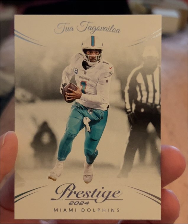 2024 Panini Prestige #182 Tua Tagovailoa — front