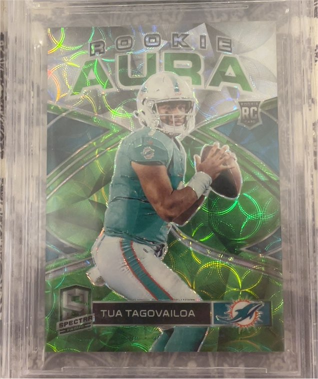 2020 Panini Spectra Rookie Aura #RA-1 Tua Tagovailoa — front