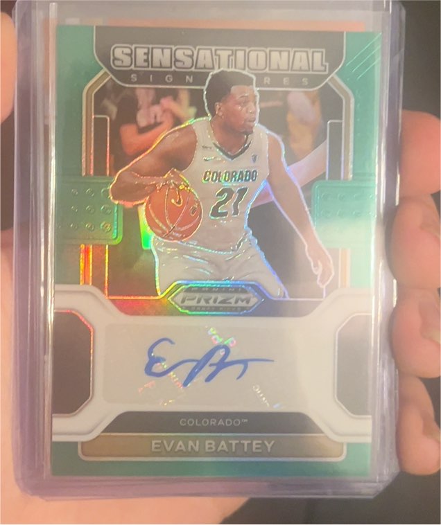 2022-23 Panini Prizm Sensational Signatures #22 Evan Battey — front
