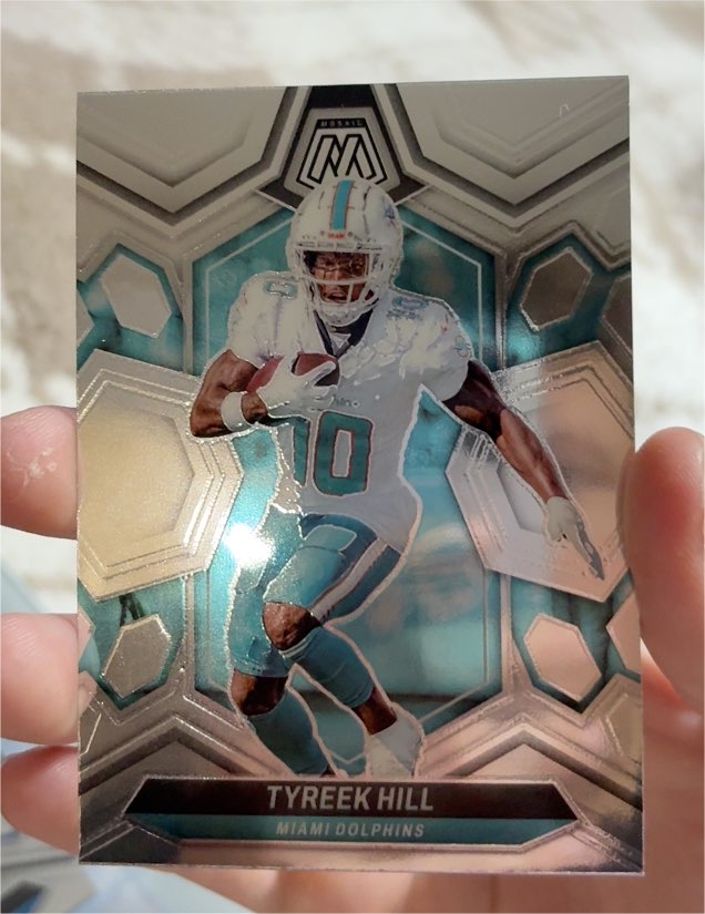 2024 Panini Mosaic #137 Tyreek Hill — front