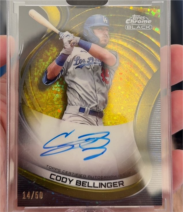 2022 Topps Chrome Black #CBA-CB Cody Bellinger — front