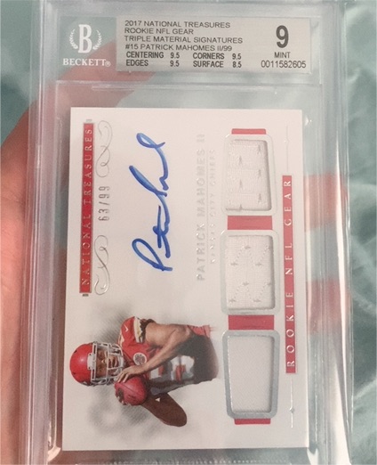 2017 Panini National Treasures #15 Patrick Mahomes — front