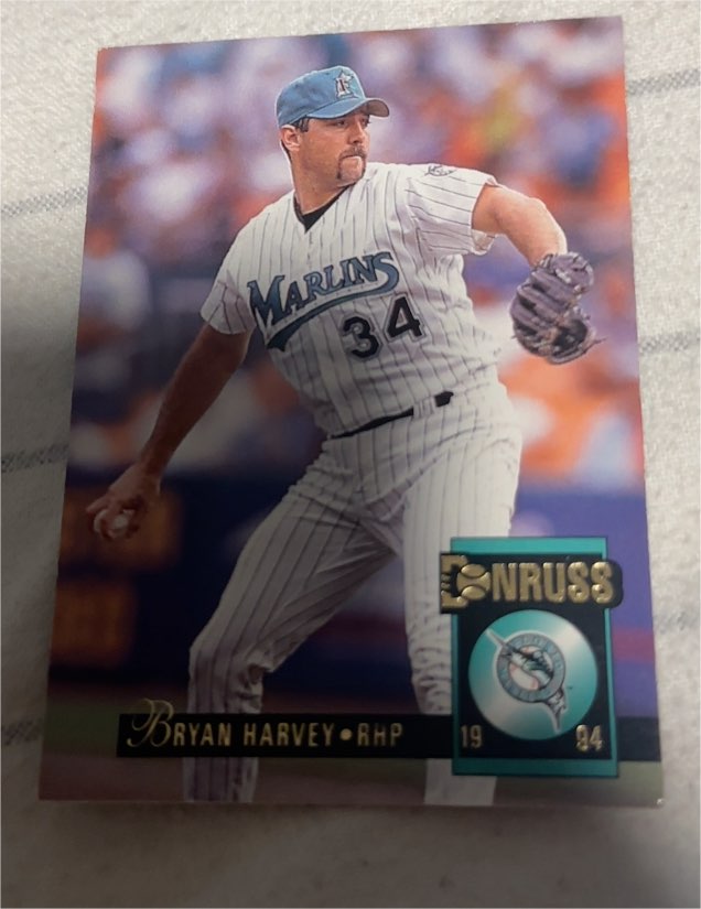 1994 Donruss #19 Bryan Harvey — front
