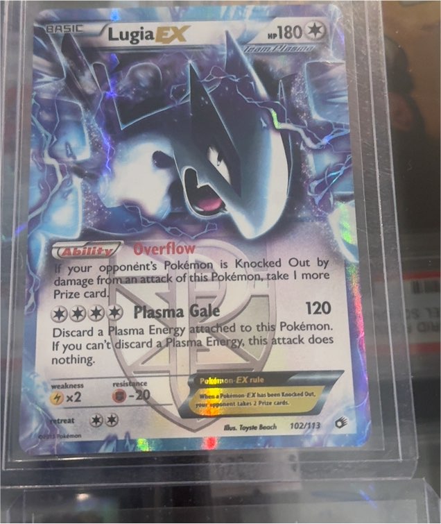 2013 Black & White Legendary Treasures #102 Lugia EX — front