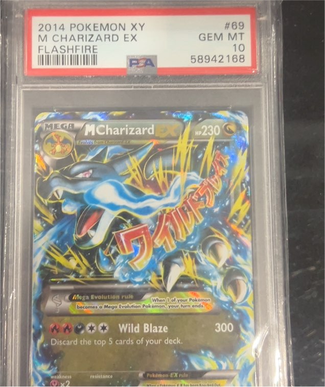 2014 Pokémon XY #69 M Charizard EX Flashfire — front