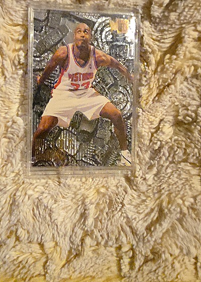 1995-96 Fleer Metal #210 Grant Hill — front