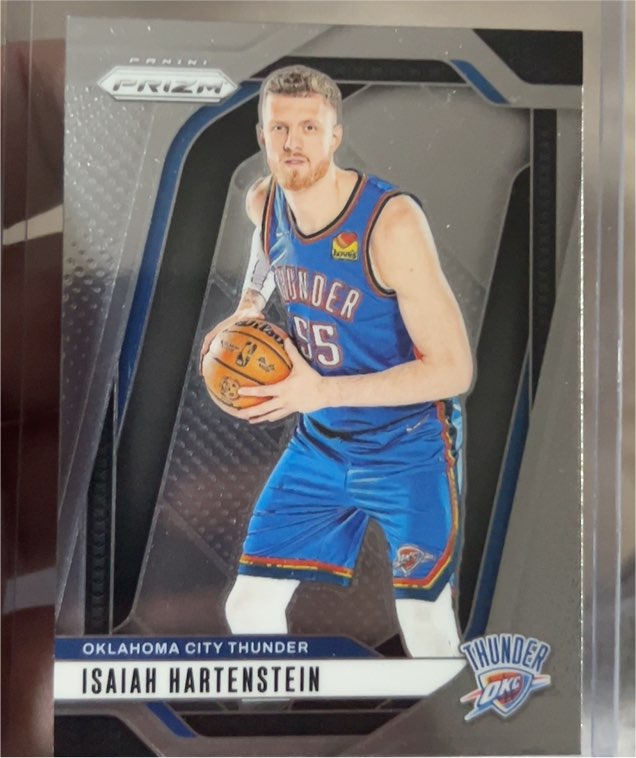 2024-25 Panini Prizm #154 Isaiah Hartenstein — front