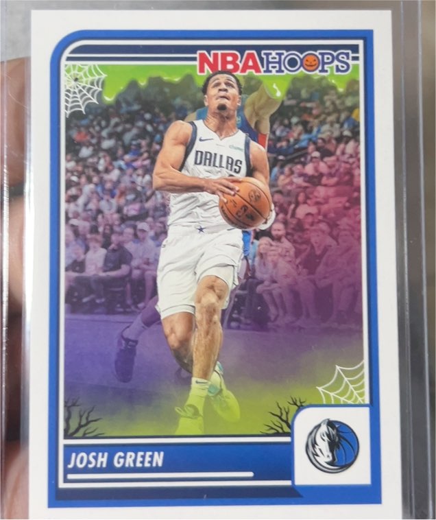 2023-24 Panini NBA Hoops Haunted Hoops #250 Josh Green — front