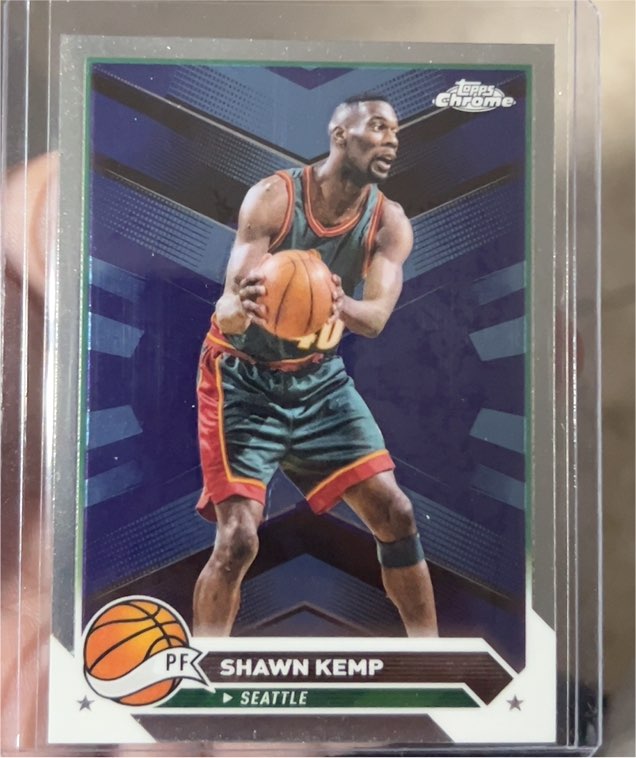 2023-24 Topps Chrome #88 Shawn Kemp — front