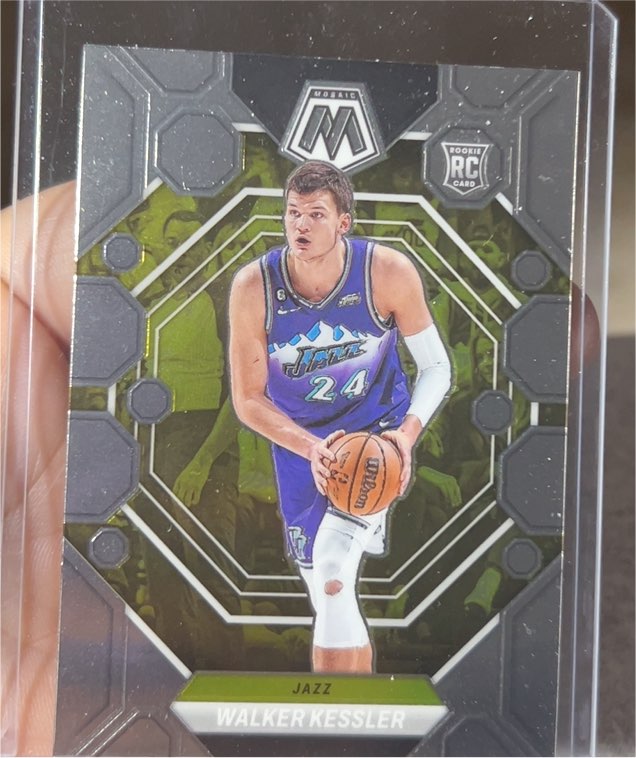 2022-23 Panini Mosaic #212 Walker Kessler — front