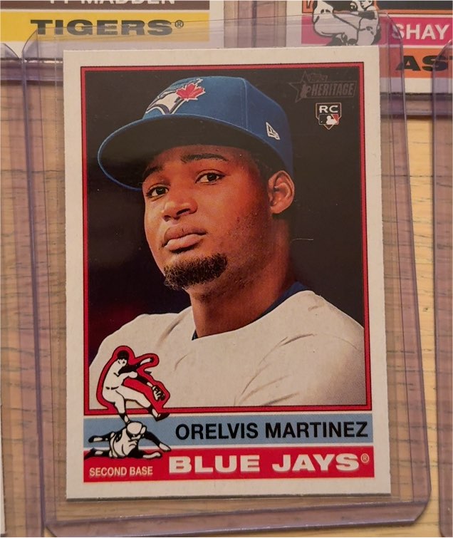 2025 Topps Heritage #383 Orelvis Martinez — front