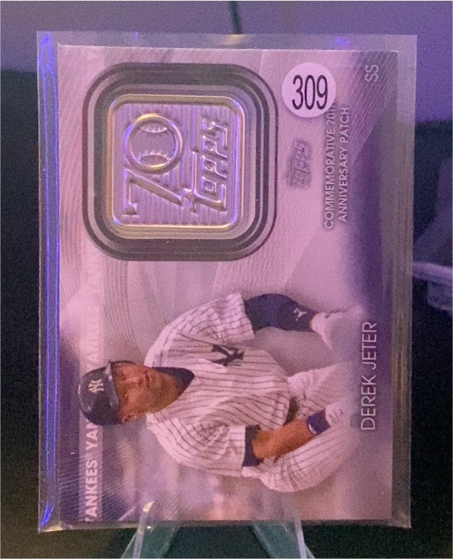 2021 Topps #309 Derek Jeter 70th Anniversary Logo Patch — front