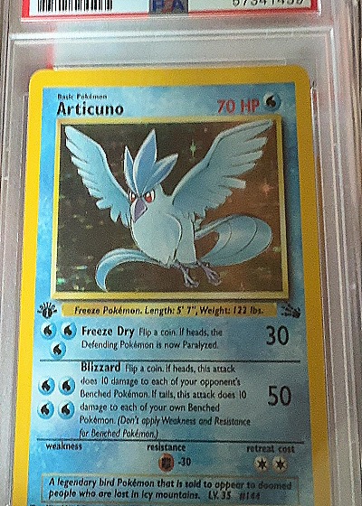 1999 Pokémon Fossil #2 Articuno — front