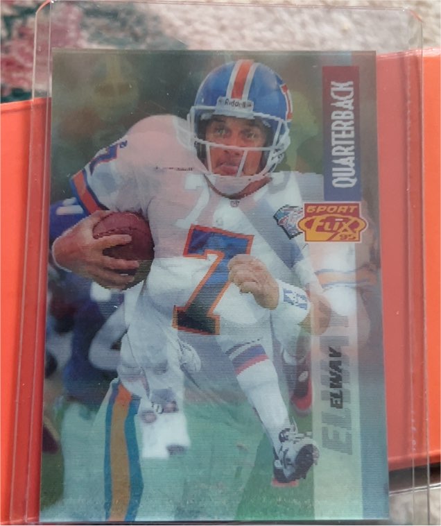 1995 Pinnacle SportFlix #22 John Elway — front