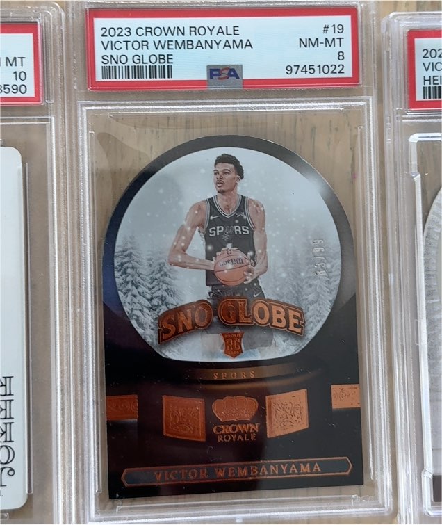 2023 Panini Crown Royale #19 Victor Wembanyama Sno Globe — front