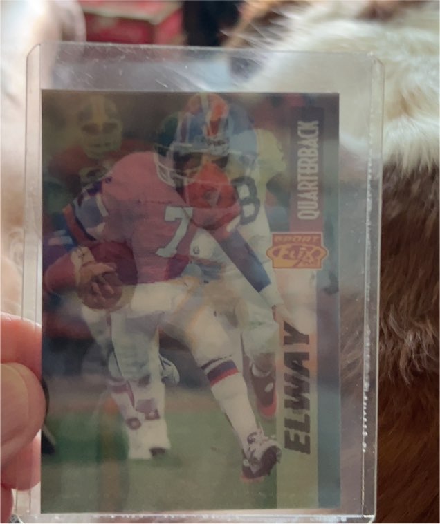 1995 Pinnacle Sportflix #22 John Elway — front