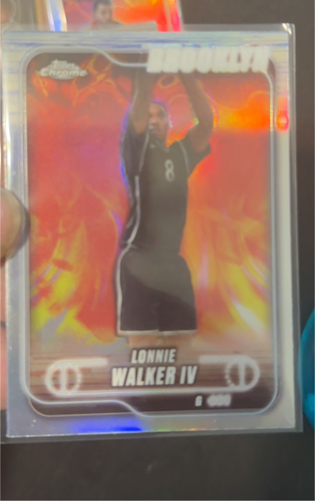 2024-25 Topps Chrome #180 Lonnie Walker IV — front