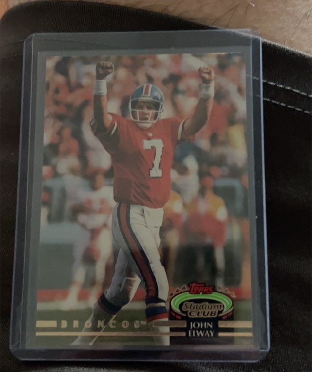 1992 Topps Stadium Club #110 John Elway — front