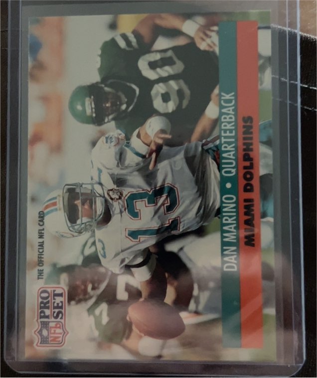 1991 Pro Set #210 Dan Marino — front
