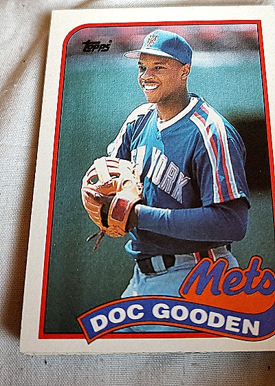1989 Topps #30 Doc Gooden — front