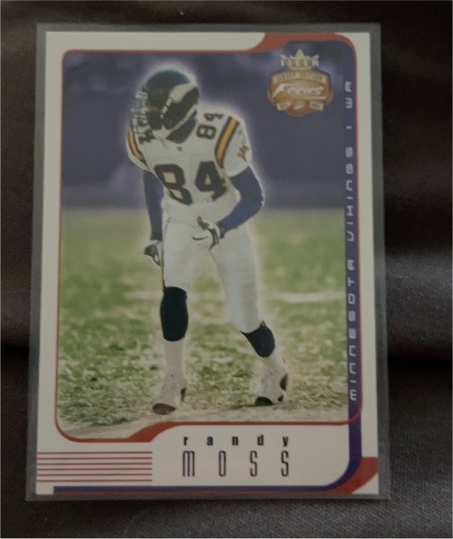 2002 Fleer Focus Jersey Edition #45 Randy Moss — front