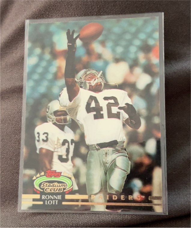 1992 Topps Stadium Club #167 Ronnie Lott — front