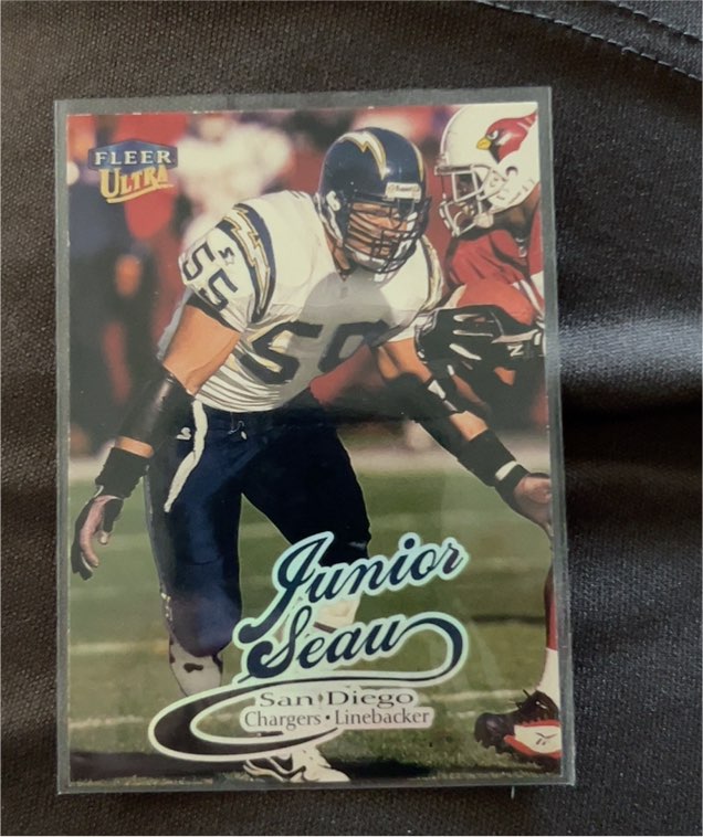 1999 Fleer Ultra #92 Junior Seau — front