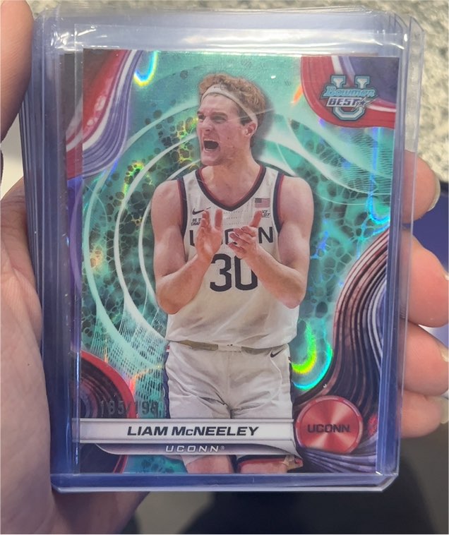 2024-25 Bowman Best University #52 Liam McNeeley — front